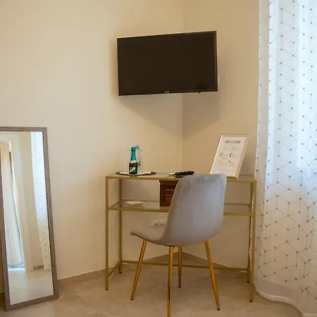 فندق مبيت وإفطار Namuri Comfortable أغريجنتو