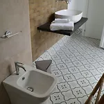 Namuri Comfortable 3* アグリジェント