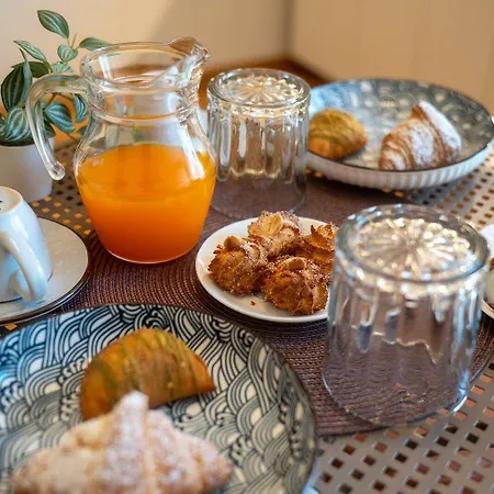 Namuri Comfortable Couette-café